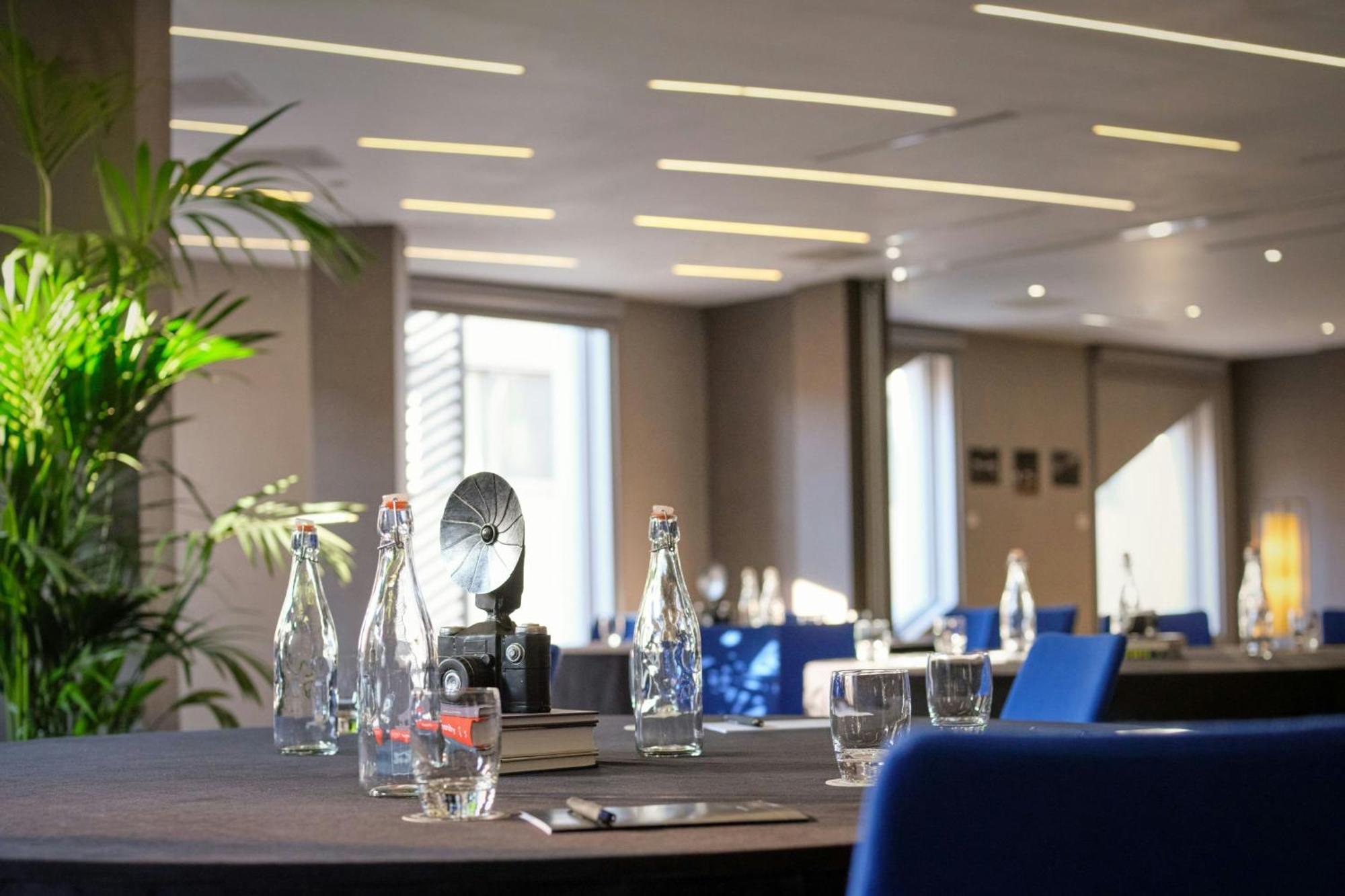 Montcalm East, Autograph Collection Hotel London Luaran gambar Meeting room