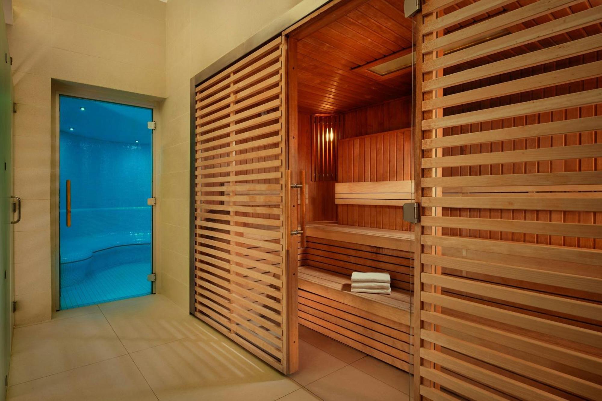 Montcalm East, Autograph Collection Hotel London Luaran gambar A modern Finnish sauna