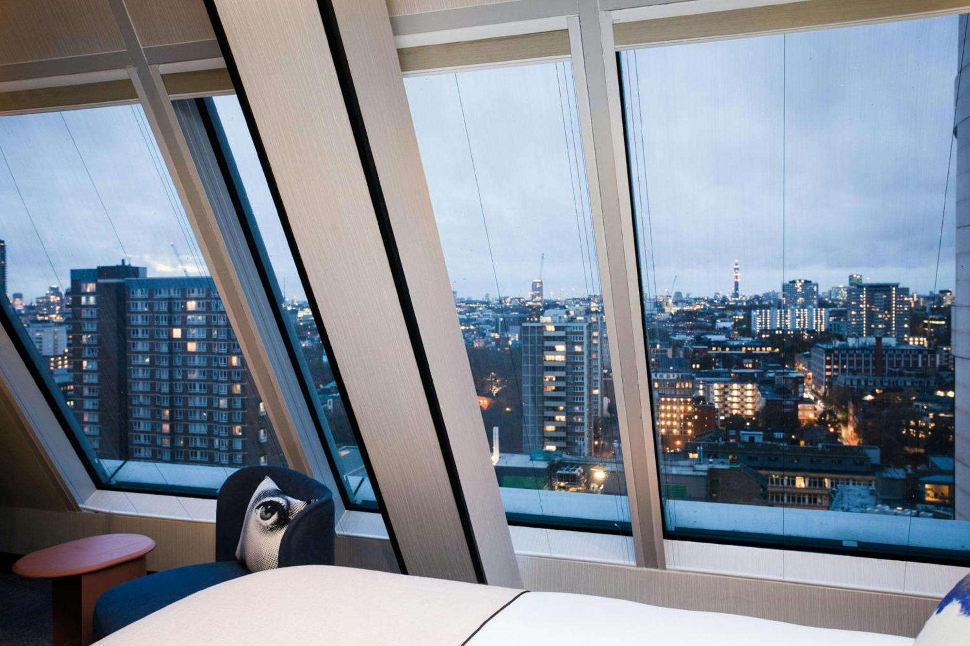 Montcalm East, Autograph Collection Hotel London Luaran gambar View from the 30th floor
